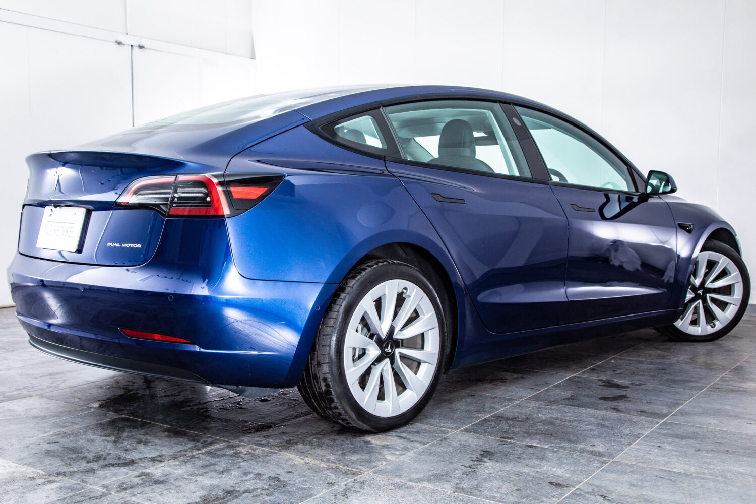 モデル3 ロングレンジ デュアルモーター 4WD