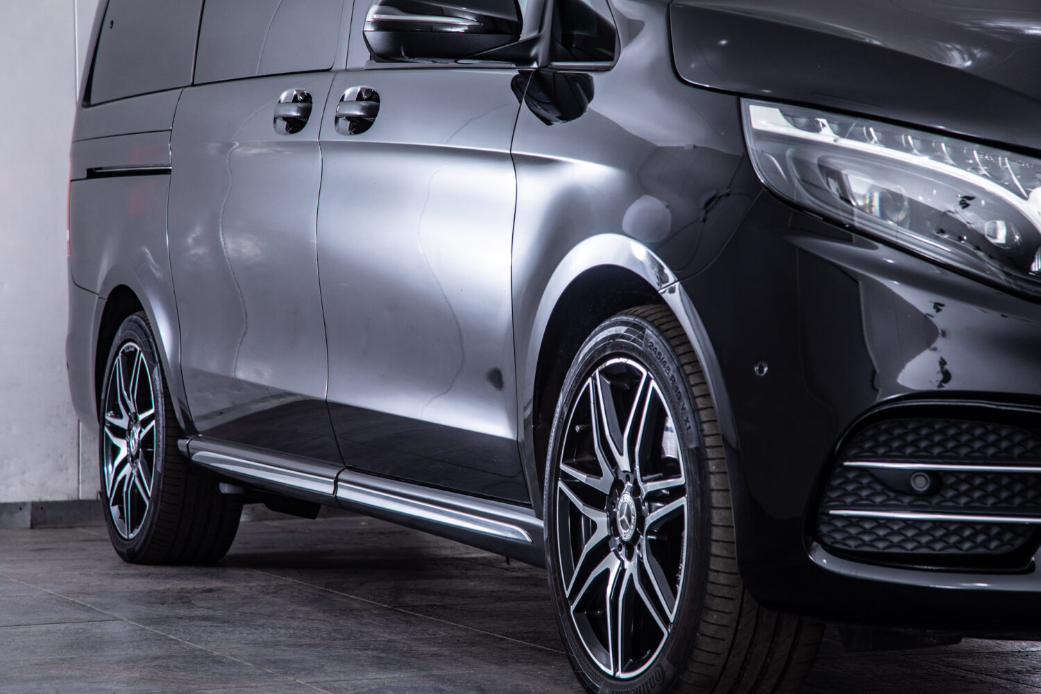 Vクラス V220 d エクスクルーシブ ロング プラチナスイート ディーゼルターボ