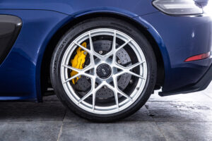 ポルシェ 718ケイマン GT4 RS PDK