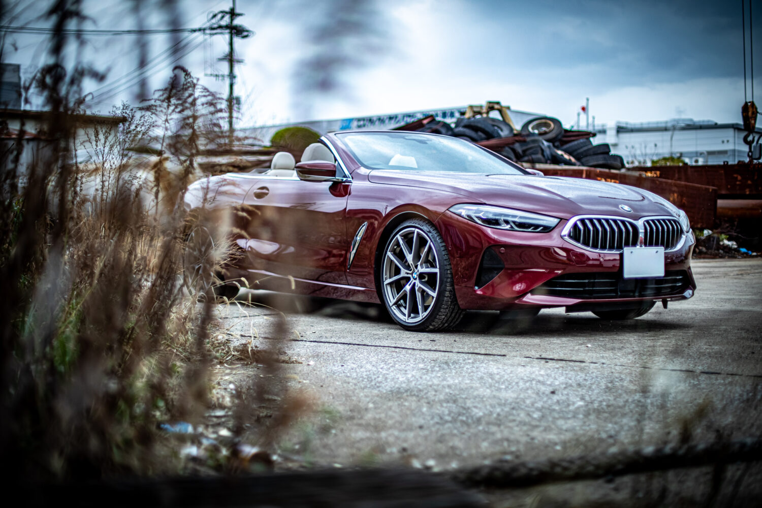 BMW・8シリーズカブリオレ（2021）見たことない組み合わせ