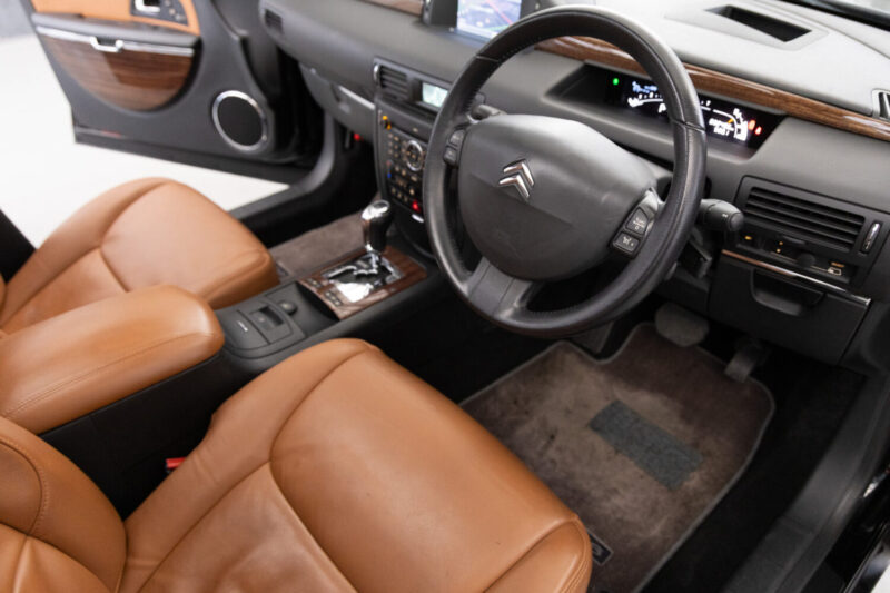 シトロエン・C6エクスクルーシブ（2008）唯一無二の存在