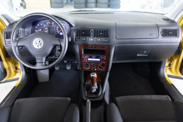 ゴルフ V6 4MOTION 4WD