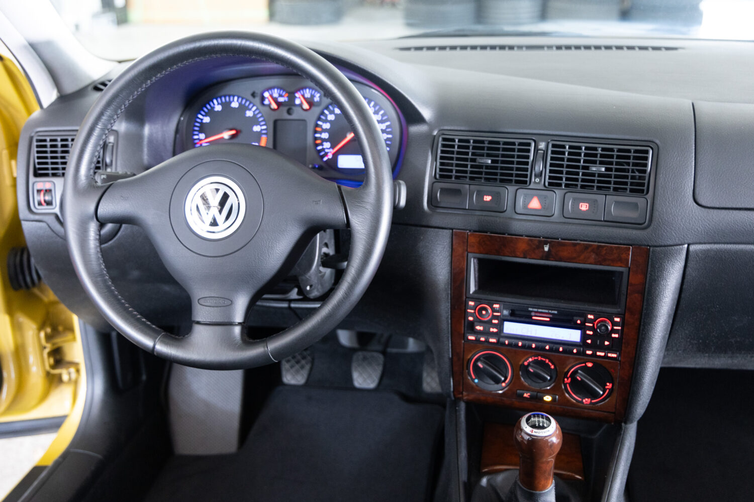 ゴルフ V6 4MOTION 4WD