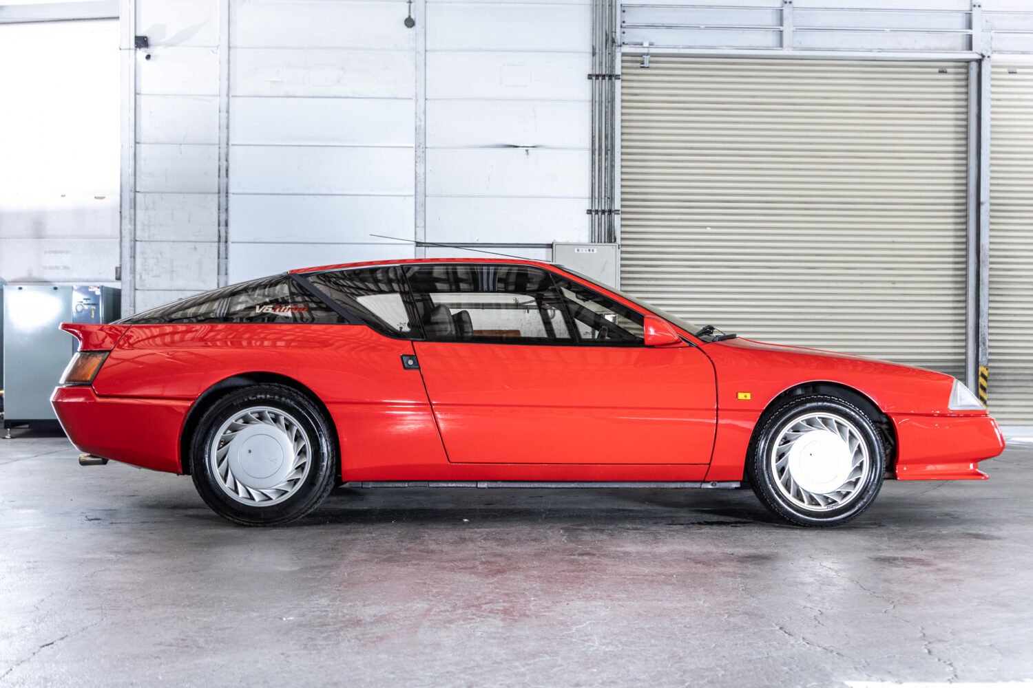 アルピーヌ V6ターボ