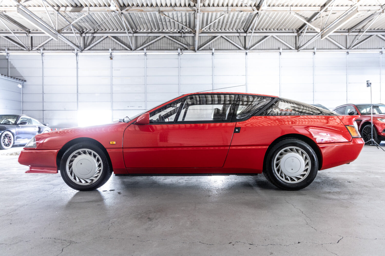 アルピーヌ V6ターボ