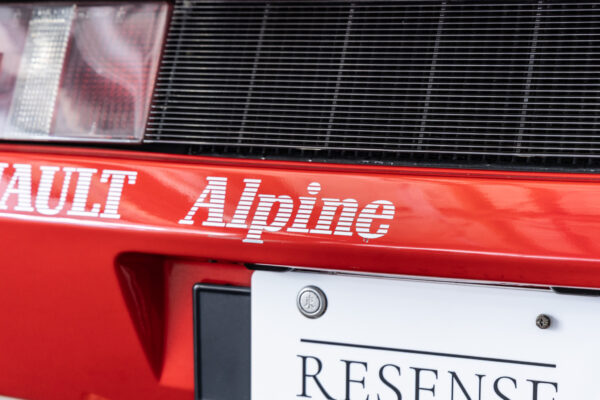 アルピーヌ V6ターボ