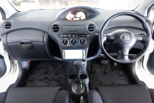 ヴィッツ 1.3 RS