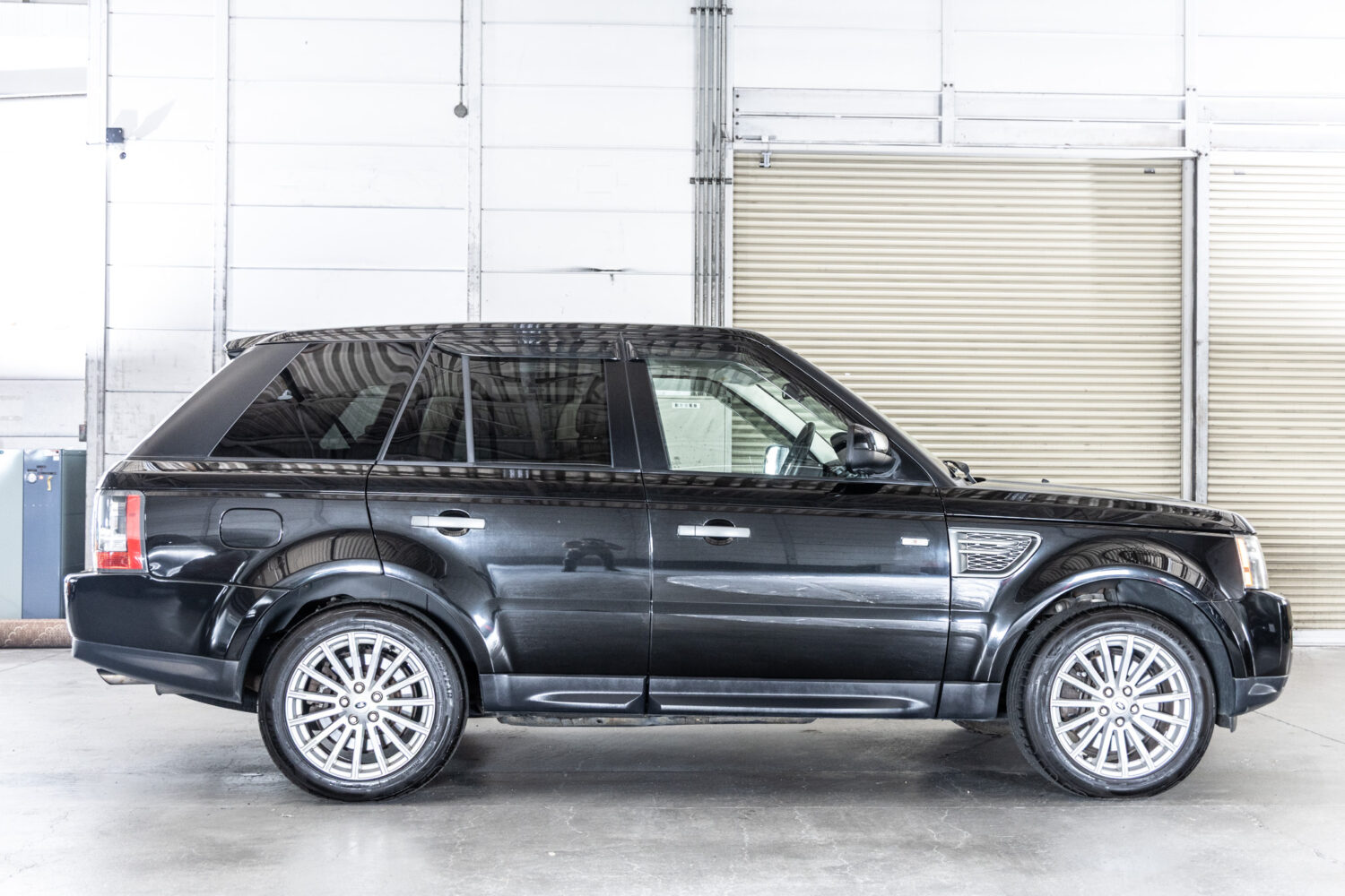 レンジローバースポーツ 5.0 V8