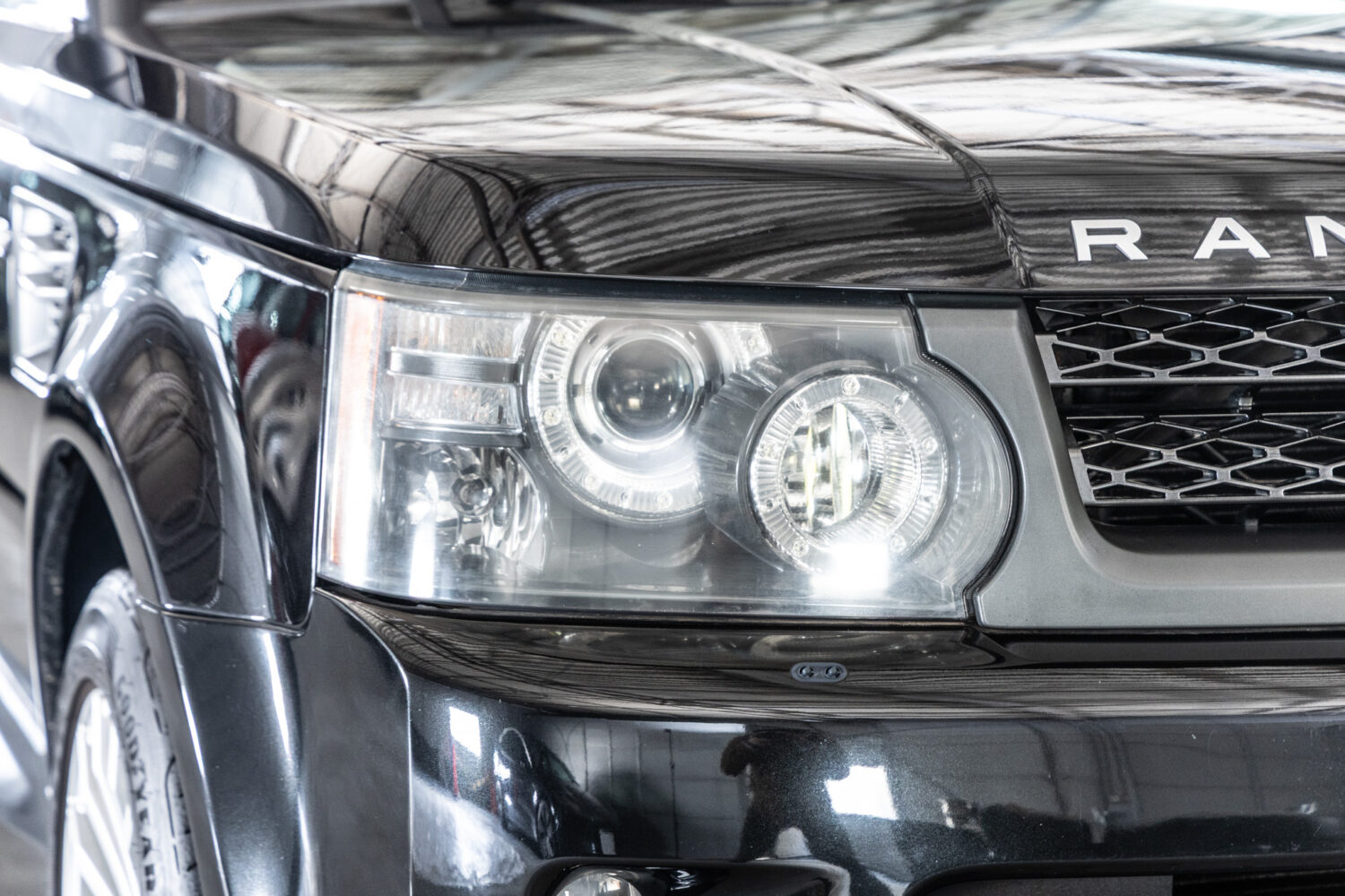 レンジローバースポーツ 5.0 V8