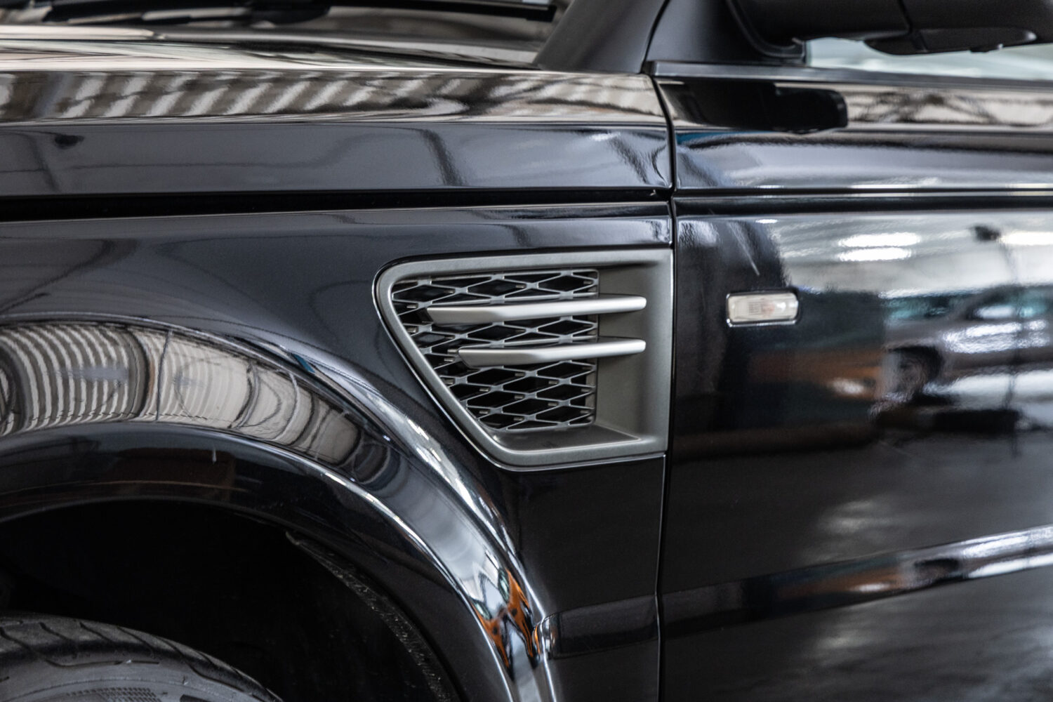 レンジローバースポーツ 5.0 V8