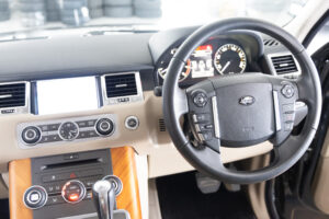 レンジローバースポーツ 5.0 V8