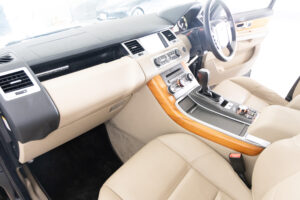 レンジローバースポーツ 5.0 V8