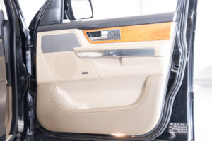 レンジローバースポーツ 5.0 V8