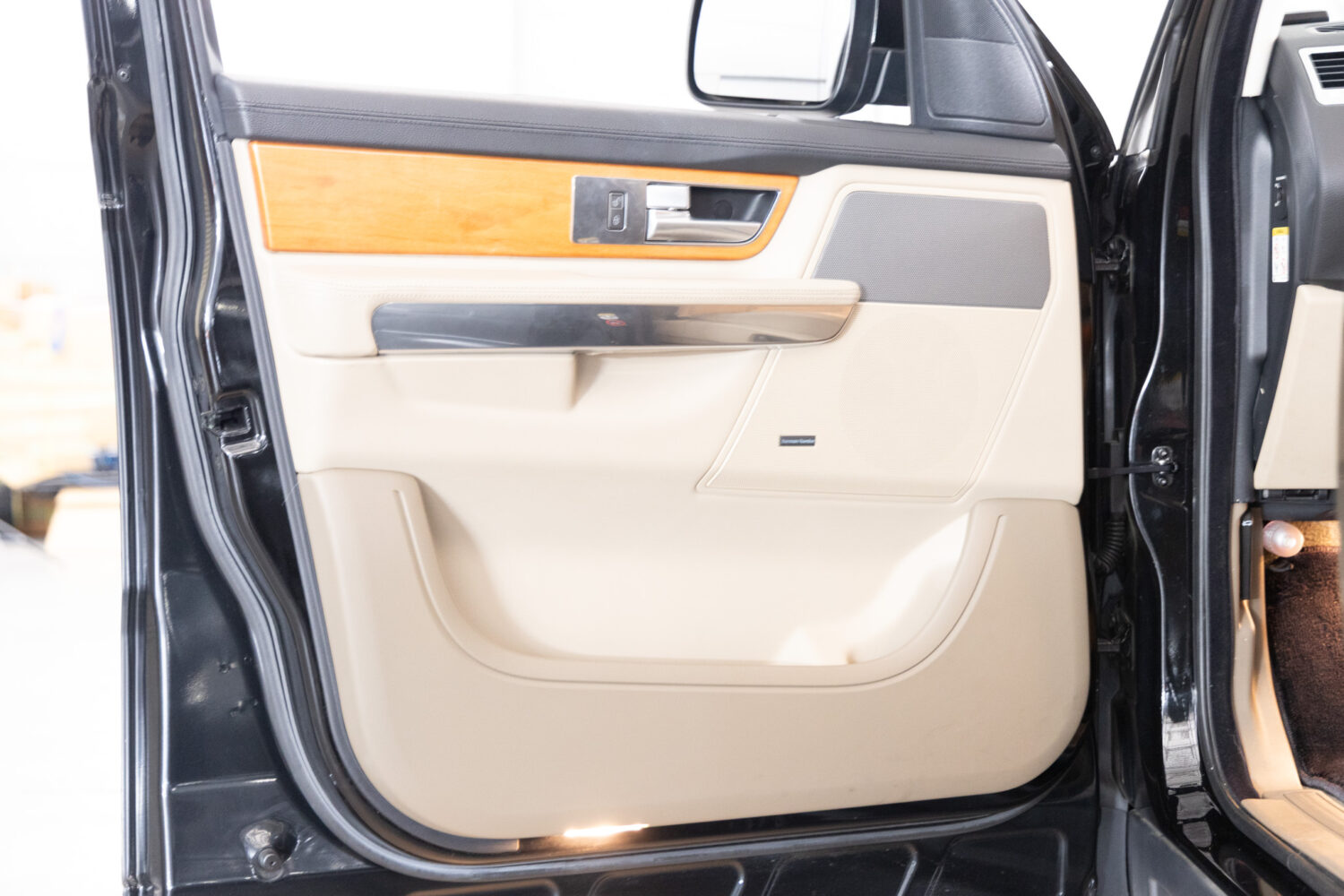 レンジローバースポーツ 5.0 V8