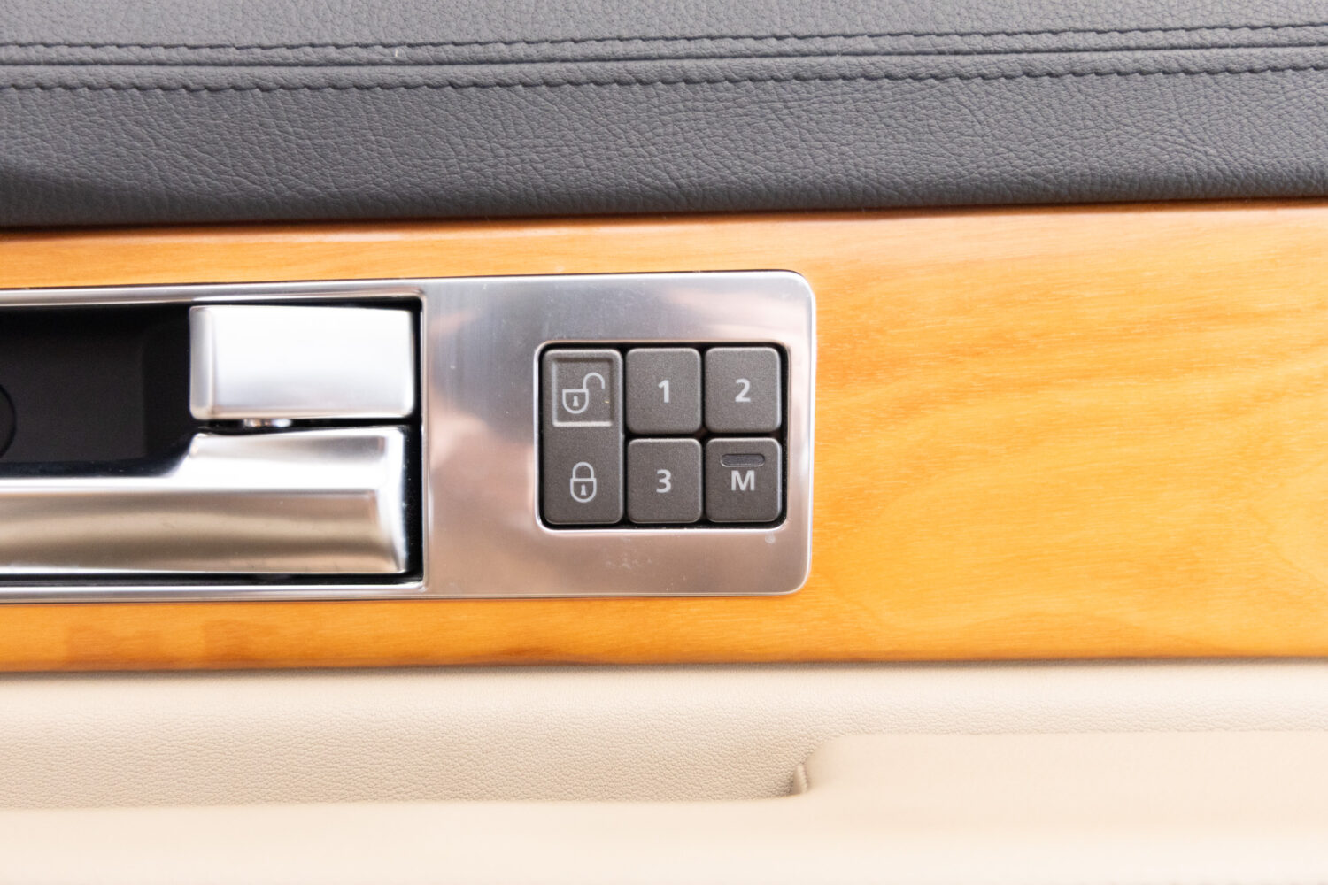 レンジローバースポーツ 5.0 V8