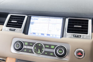 レンジローバースポーツ 5.0 V8