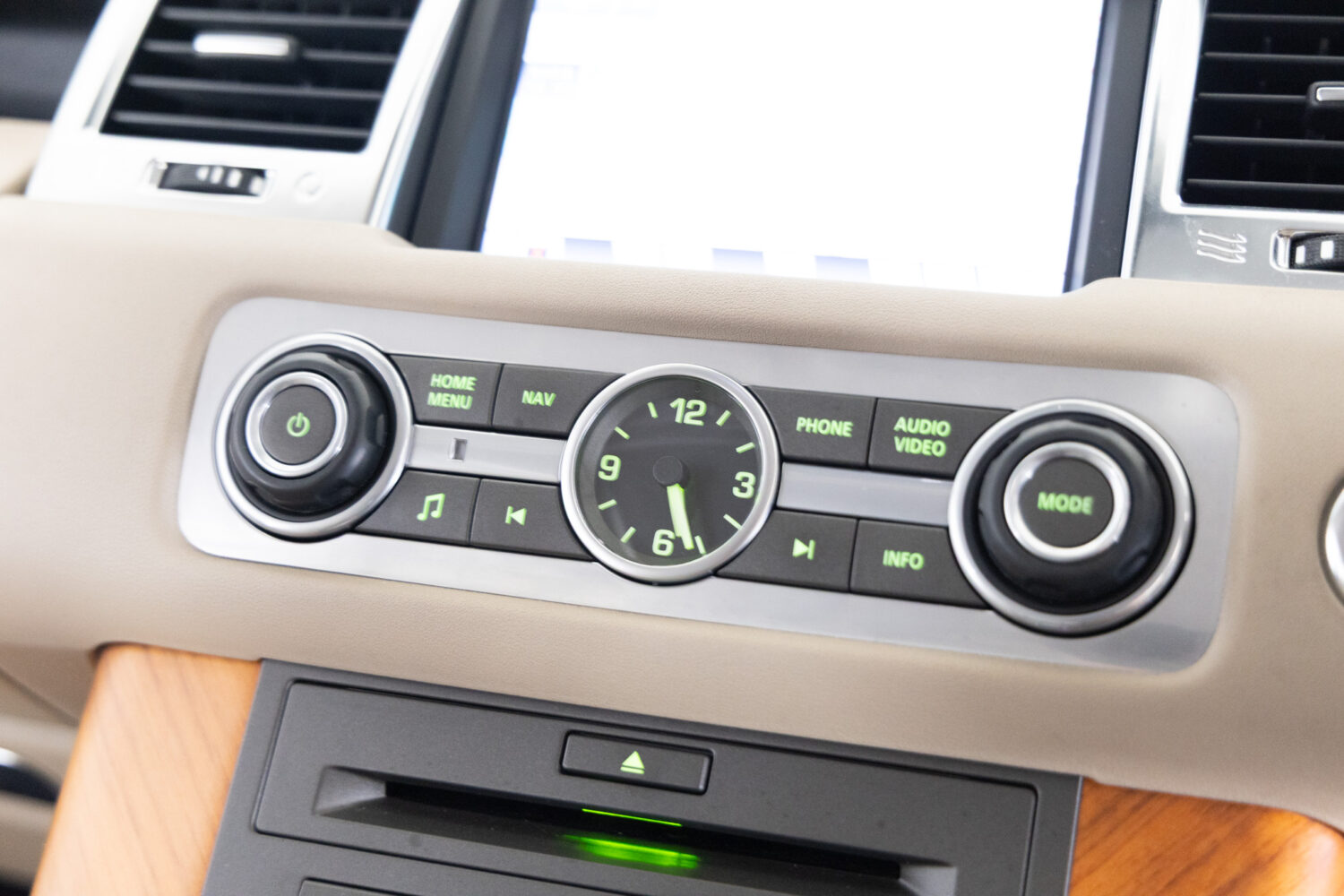 レンジローバースポーツ 5.0 V8