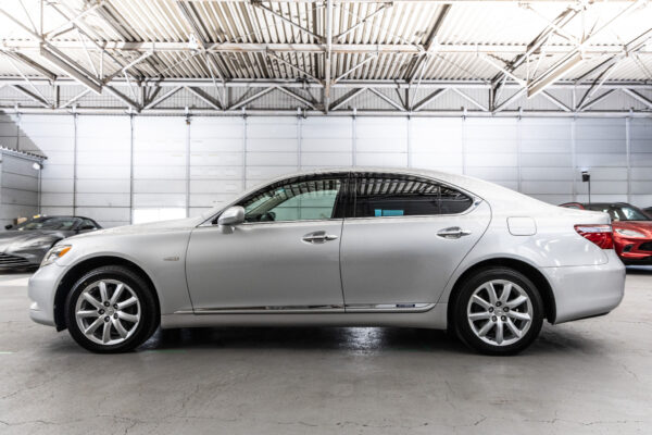 LS600h 4WD