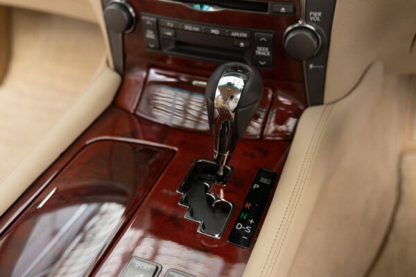 LS600h 4WD