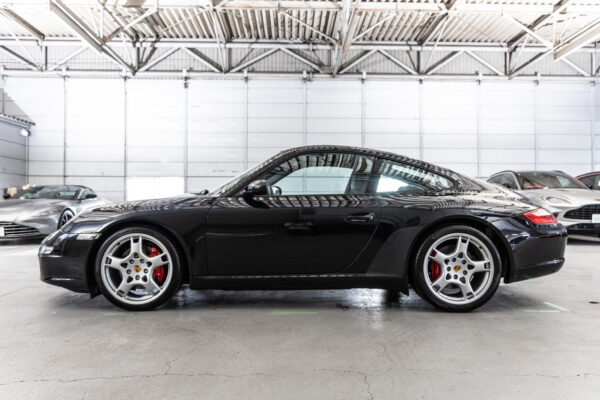 911 カレラS ティプトロニックS 左H