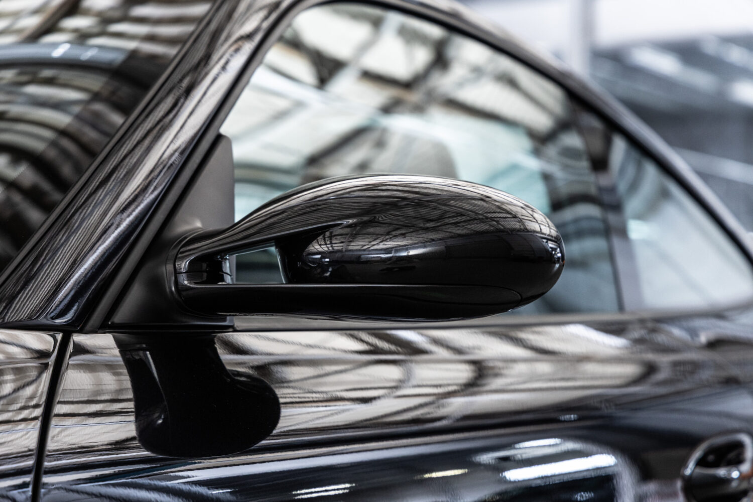 911 カレラS ティプトロニックS 左H