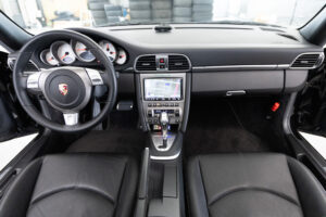 911 カレラS ティプトロニックS 左H