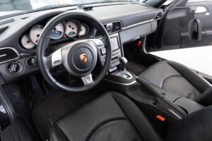 911 カレラS ティプトロニックS 左H