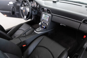 911 カレラS ティプトロニックS 左H