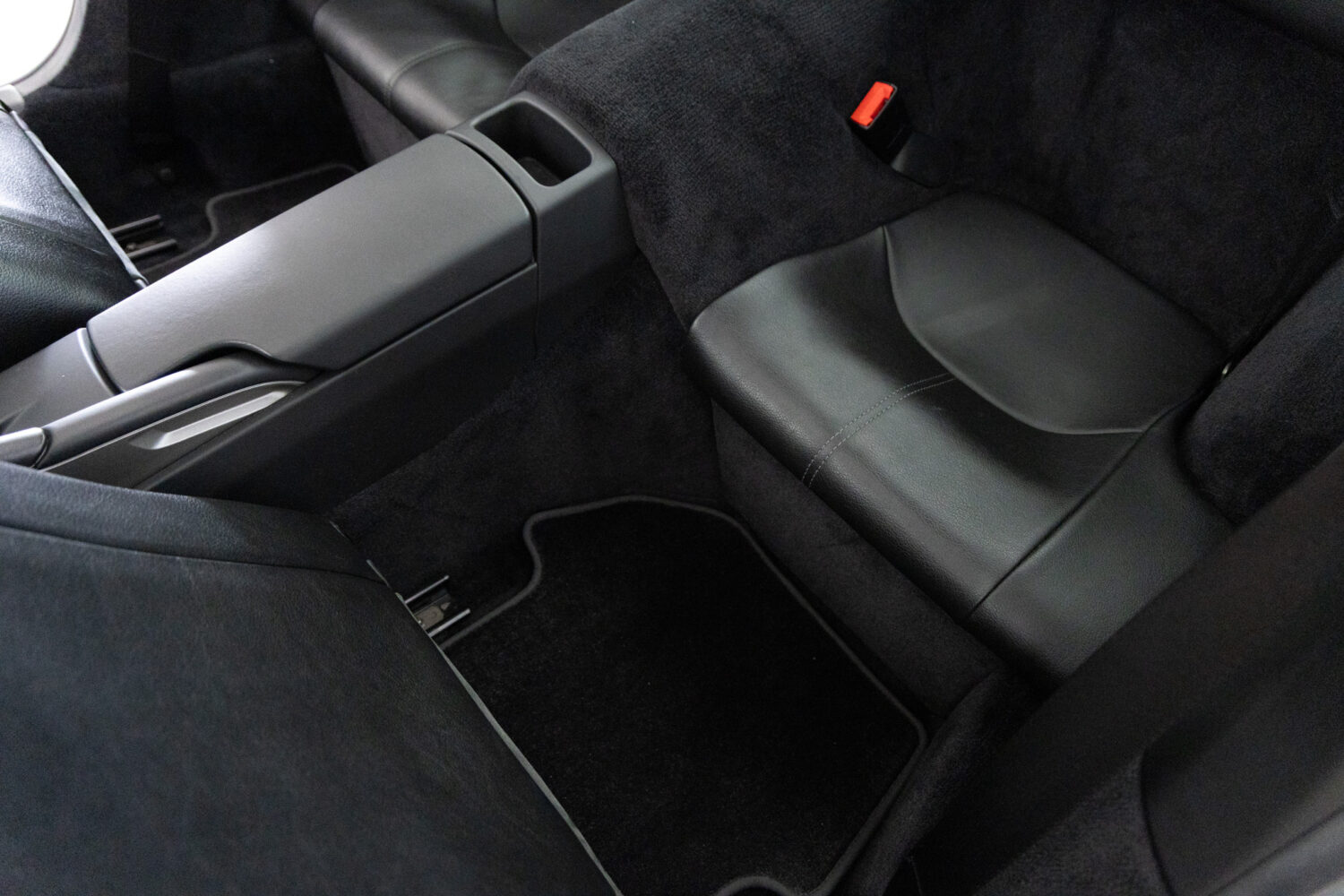 911 カレラS ティプトロニックS 左H