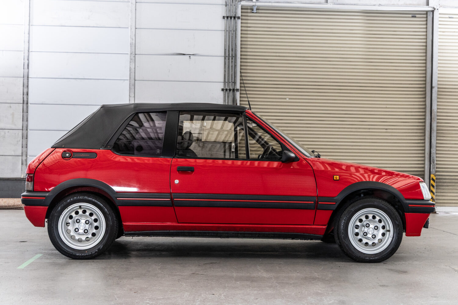 205CTI カブリオレ