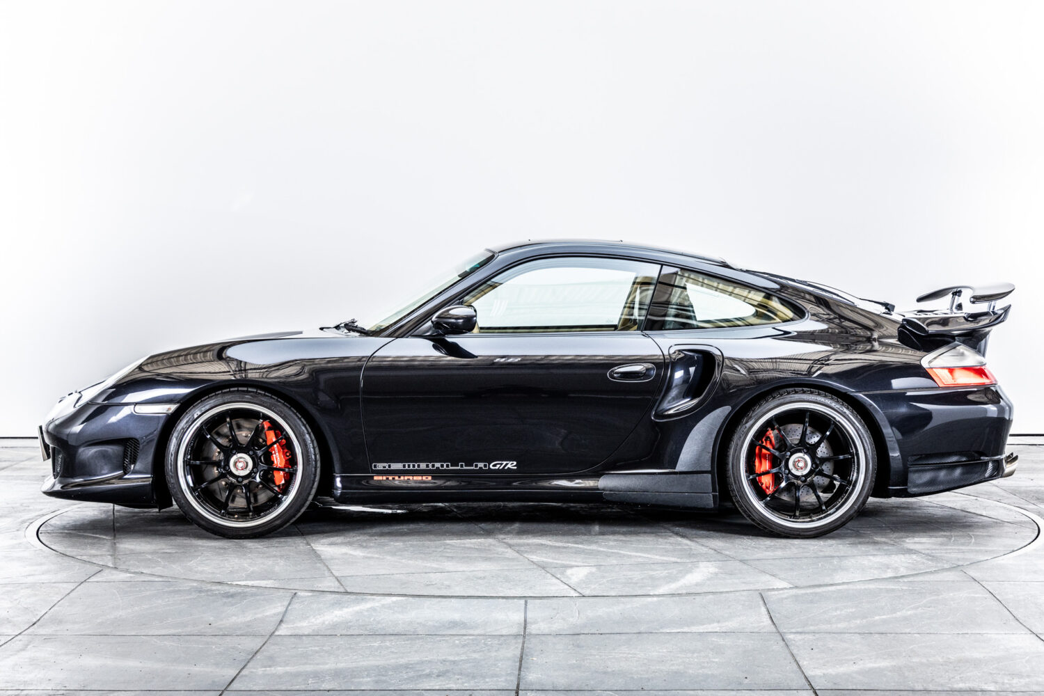 911 ゲンバラGTR550