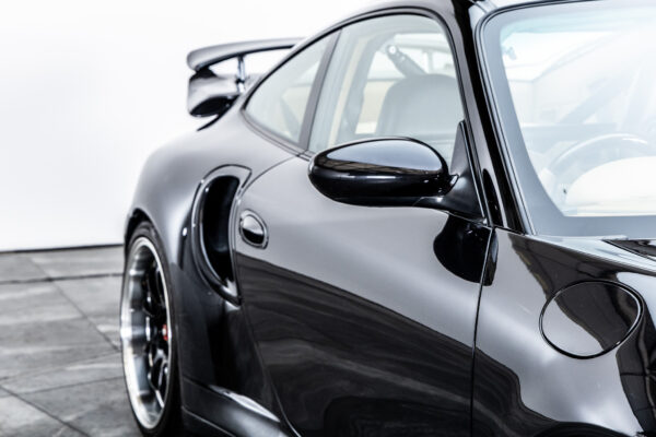 911 ゲンバラGTR550