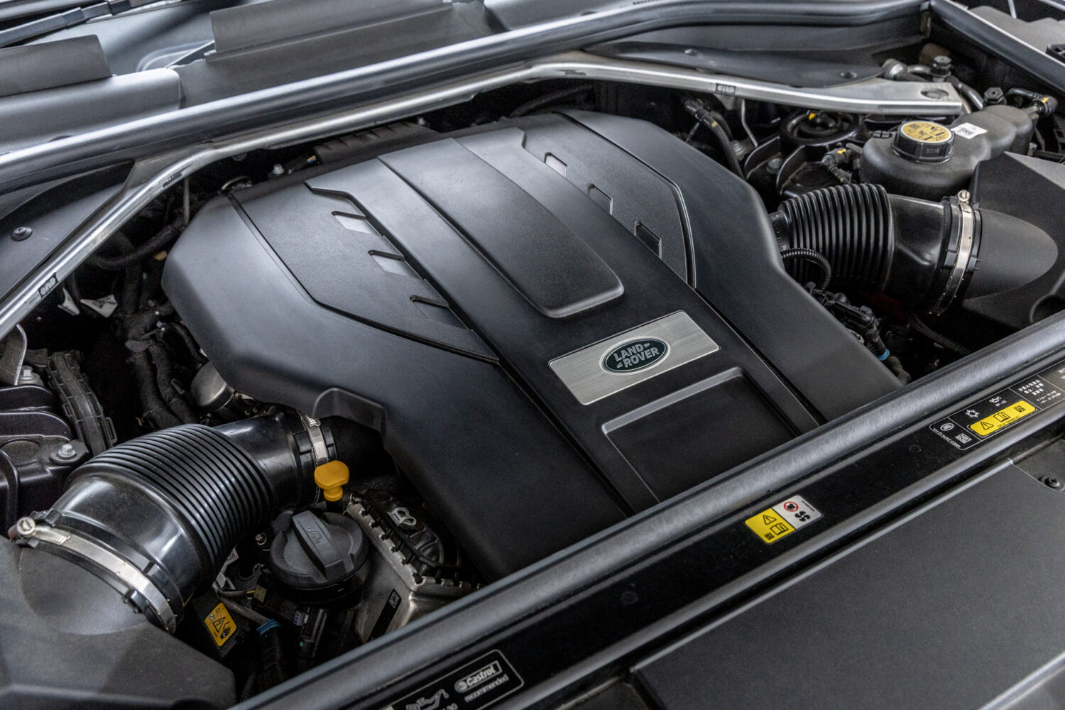レンジローバー オートバイオグラフィ 4.4L P530 SWB 4WD