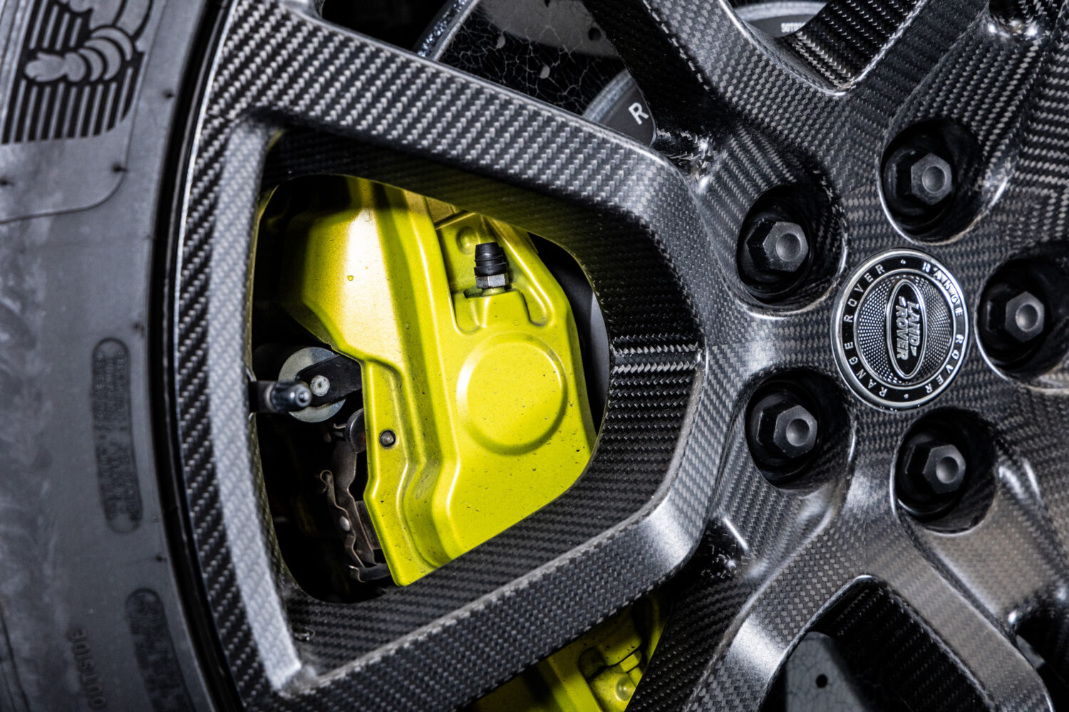 レンジローバースポーツ SV エディションONE 4.4L P635 4WD