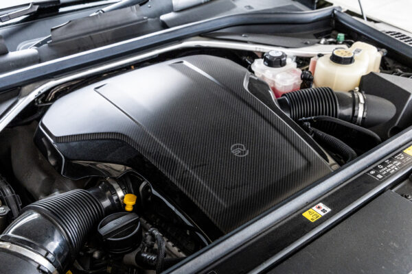 レンジローバースポーツ SV エディションONE 4.4L P635 4WD