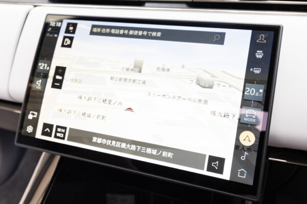 レンジローバースポーツ SV エディションONE 4.4L P635 4WD