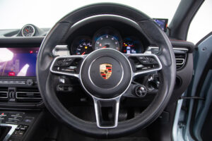 マカン S シュポルト エディション (パノラミック ルーフ システム装着車) PDK 4WD