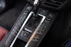 マカン S シュポルト エディション (パノラミック ルーフ システム装着車) PDK 4WD