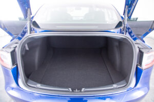 モデル3 ロングレンジ デュアルモーター 4WD