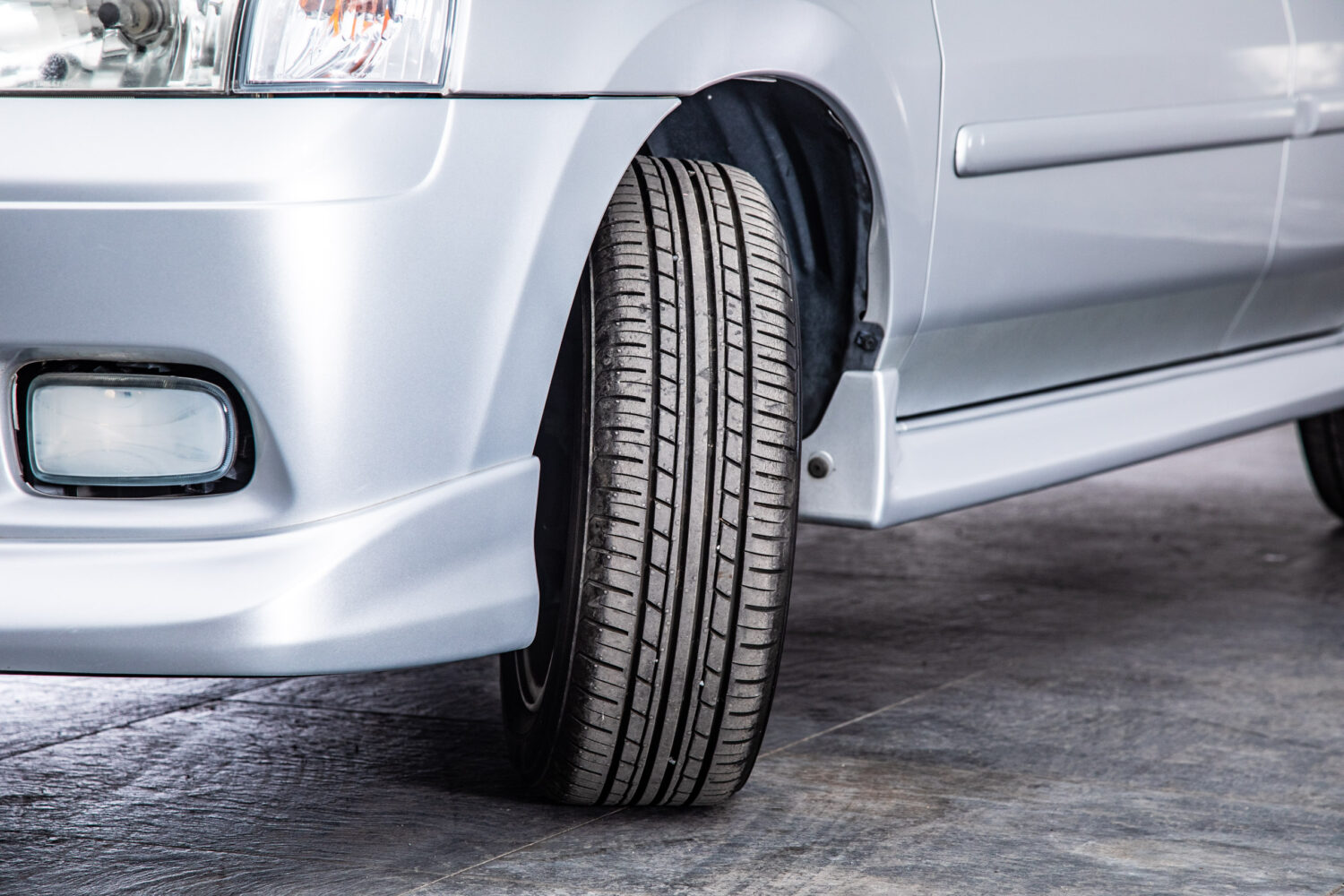 マツダ デミオ 1.5 アレッタ