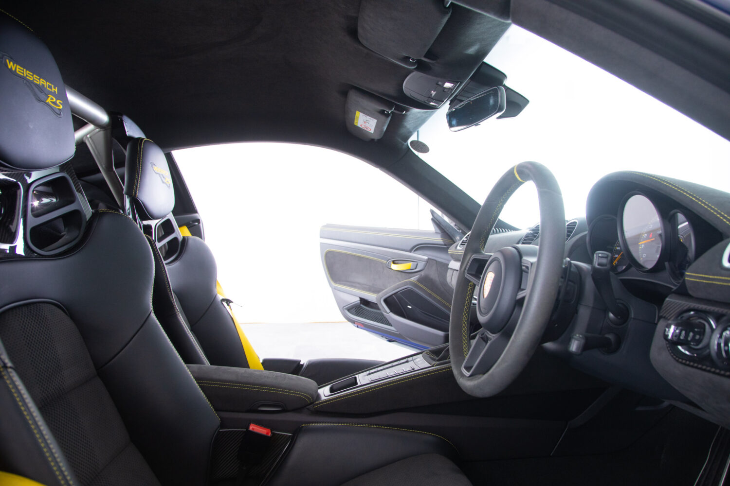 ポルシェ 718ケイマン GT4 RS PDK