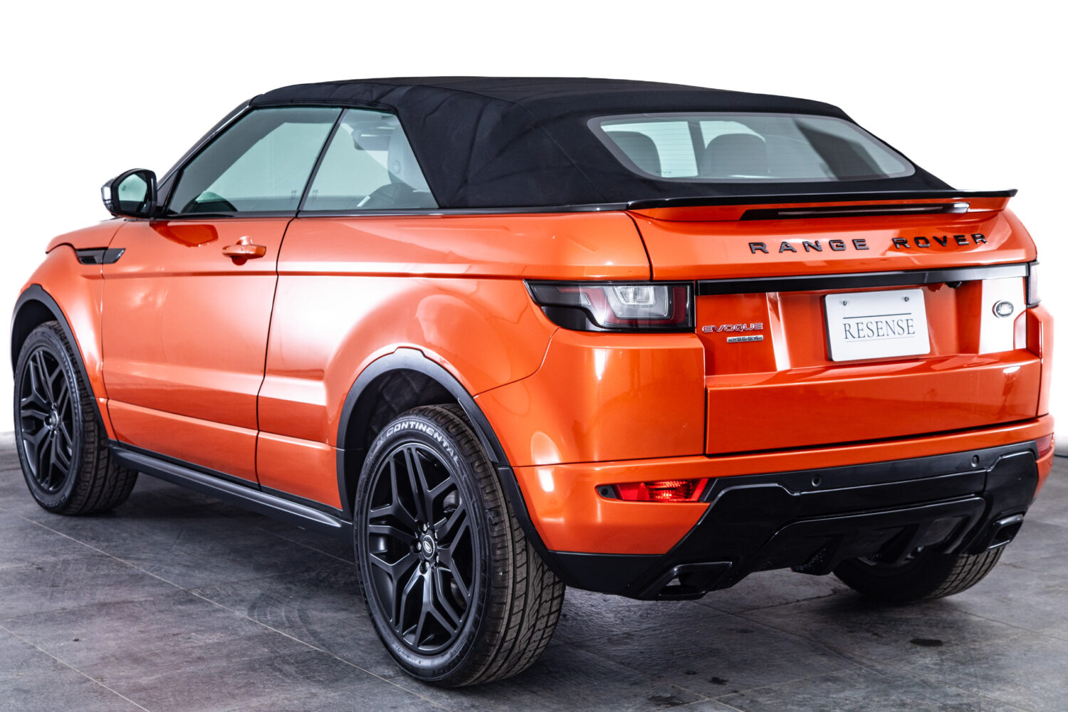 レンジローバーイヴォークコンバーチブル HSE ダイナミック 4WD