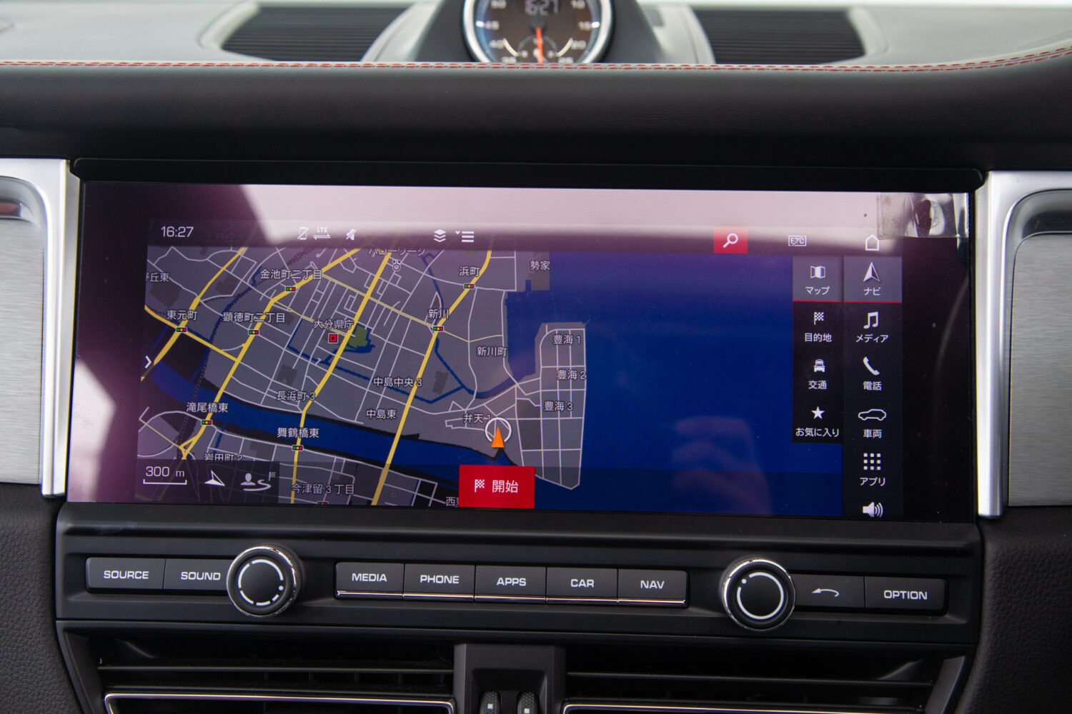 マカン S シュポルト エディション (パノラミック ルーフ システム装着車) PDK 4WD