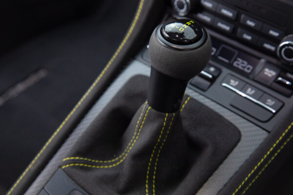 ポルシェ 718ケイマン GT4 RS PDK