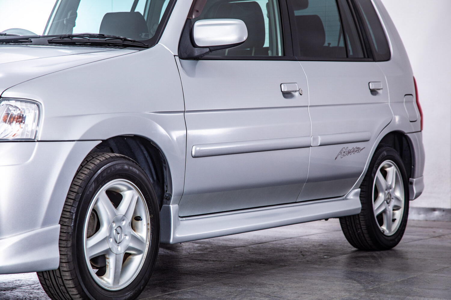 マツダ デミオ 1.5 アレッタ