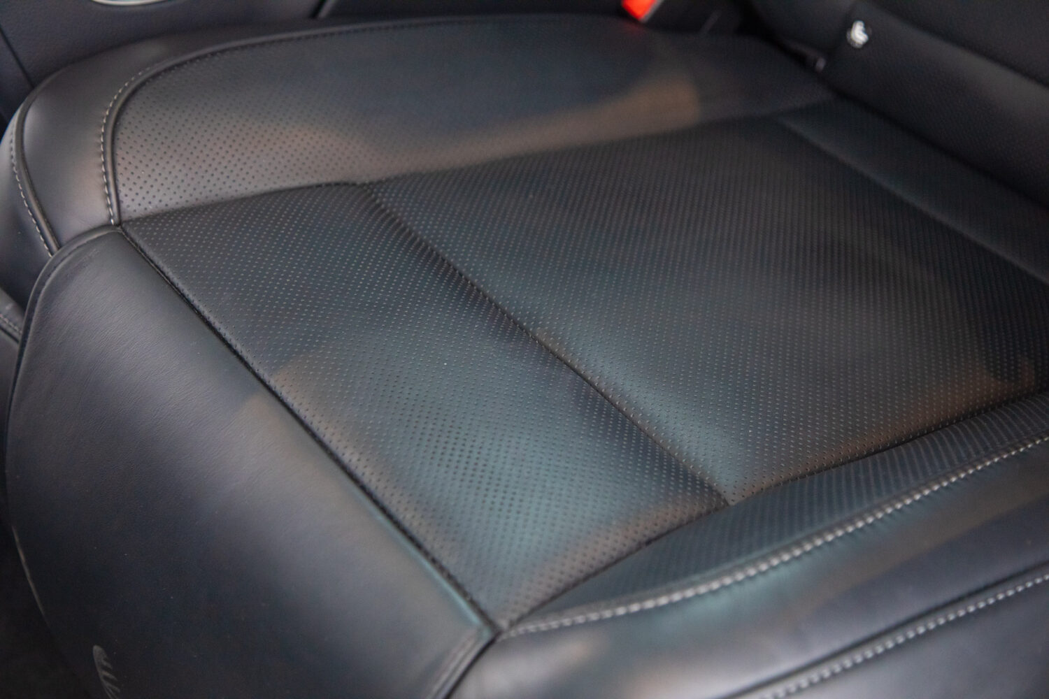 Vクラス V220 d エクスクルーシブ ロング プラチナスイート ディーゼルターボ