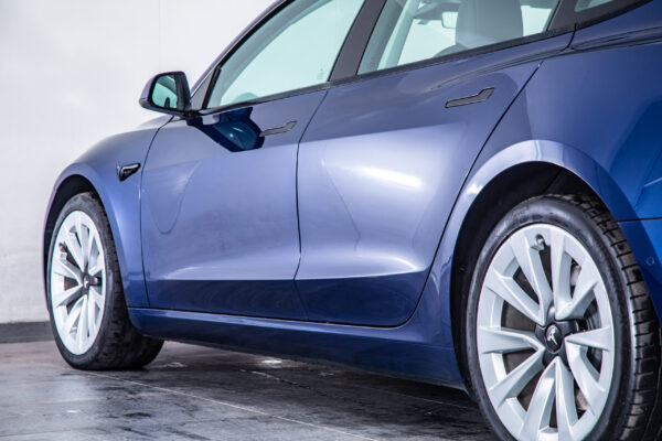 モデル3 ロングレンジ デュアルモーター 4WD