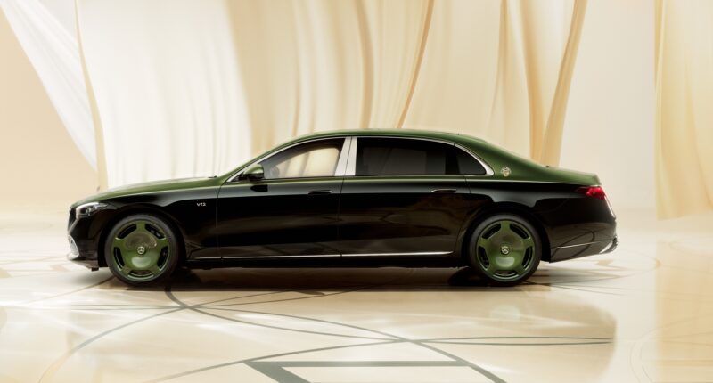 5台限定 メルセデス・マイバッハ S680 V12エディション 往年の名車を彷彿