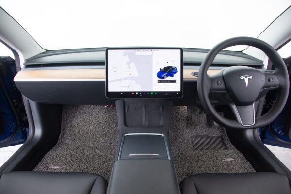 モデル3 ロングレンジ デュアルモーター 4WD