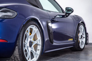 ポルシェ 718ケイマン GT4 RS PDK